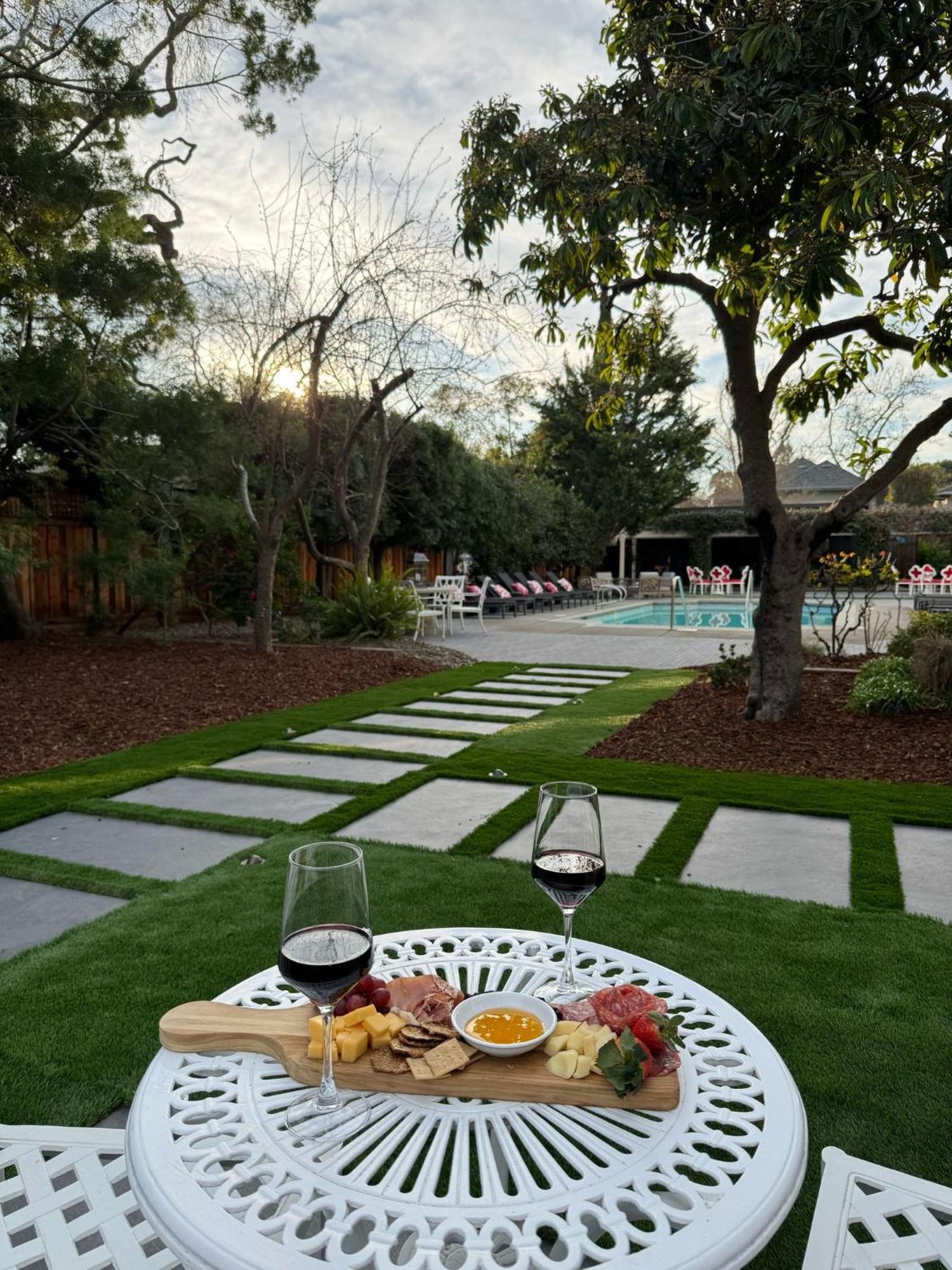 The White House Napa Valley ภายนอก รูปภาพ